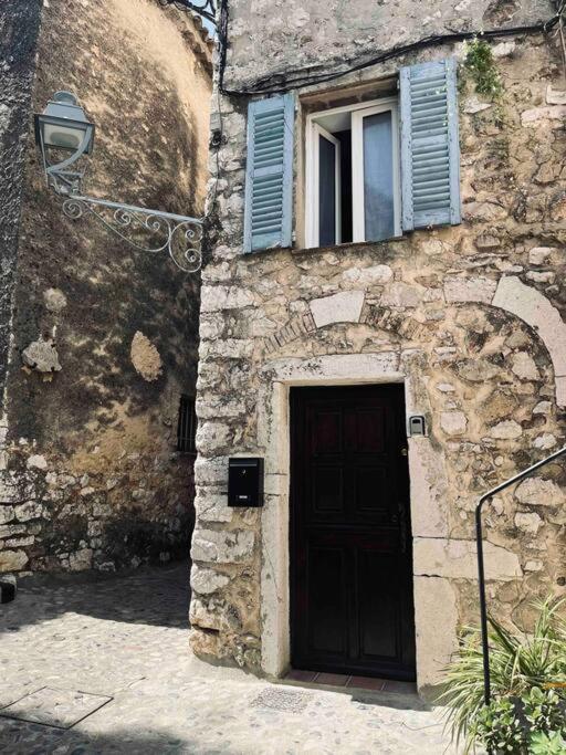 Triplex De Saint-paul Free Public Parking Saint-Paul-de-Vence