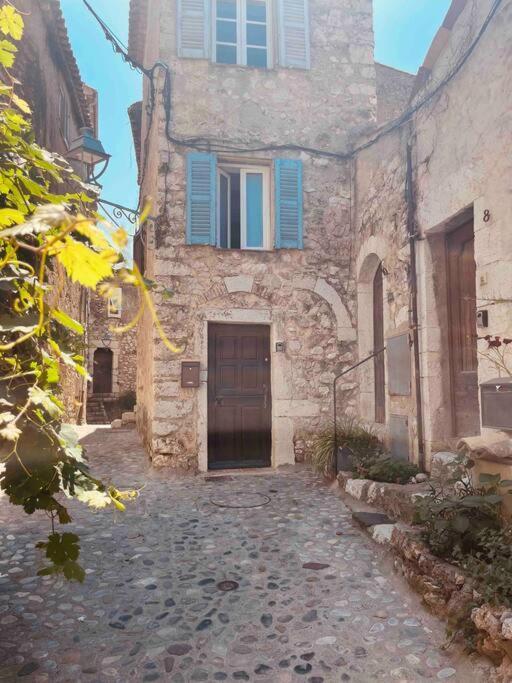 Triplex De Saint-paul Free Public Parking Apartment