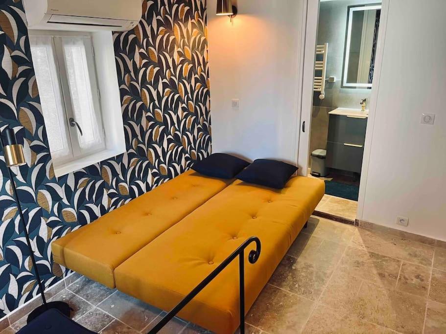 Triplex De Saint-paul Free Public Parking Apartment *