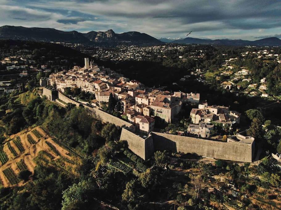 Apartment Triplex De Saint-paul Free Public Parking Saint-Paul-de-Vence